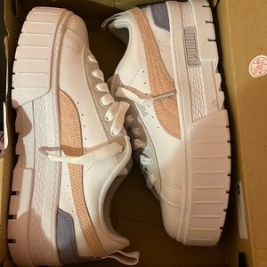 PUMA PLATFORM SNEAKERS